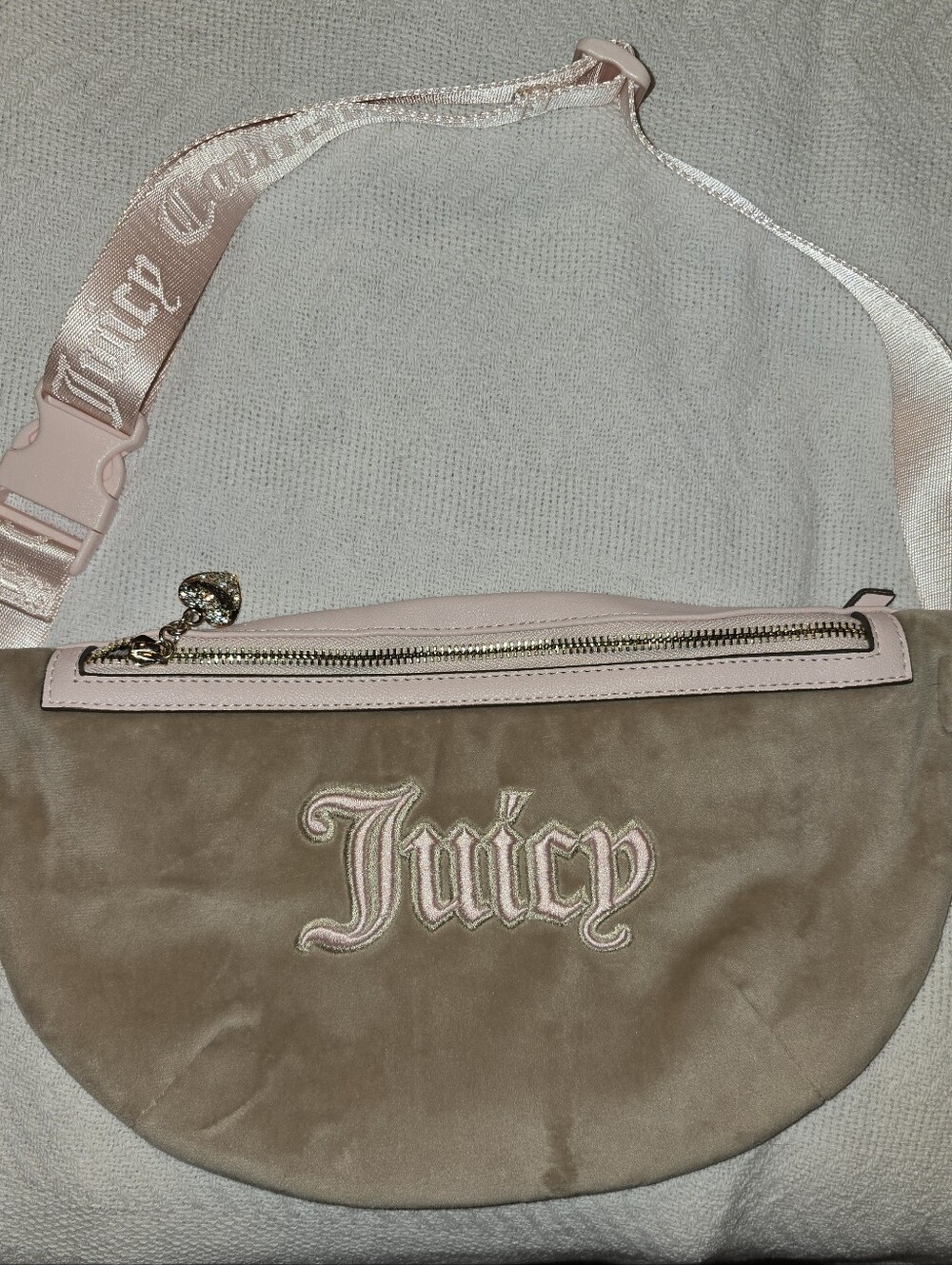 NWOT Juicy Couture Velour Fanny Pack Waist Bag  Dusty Pink Chocolate Y2K Vibe